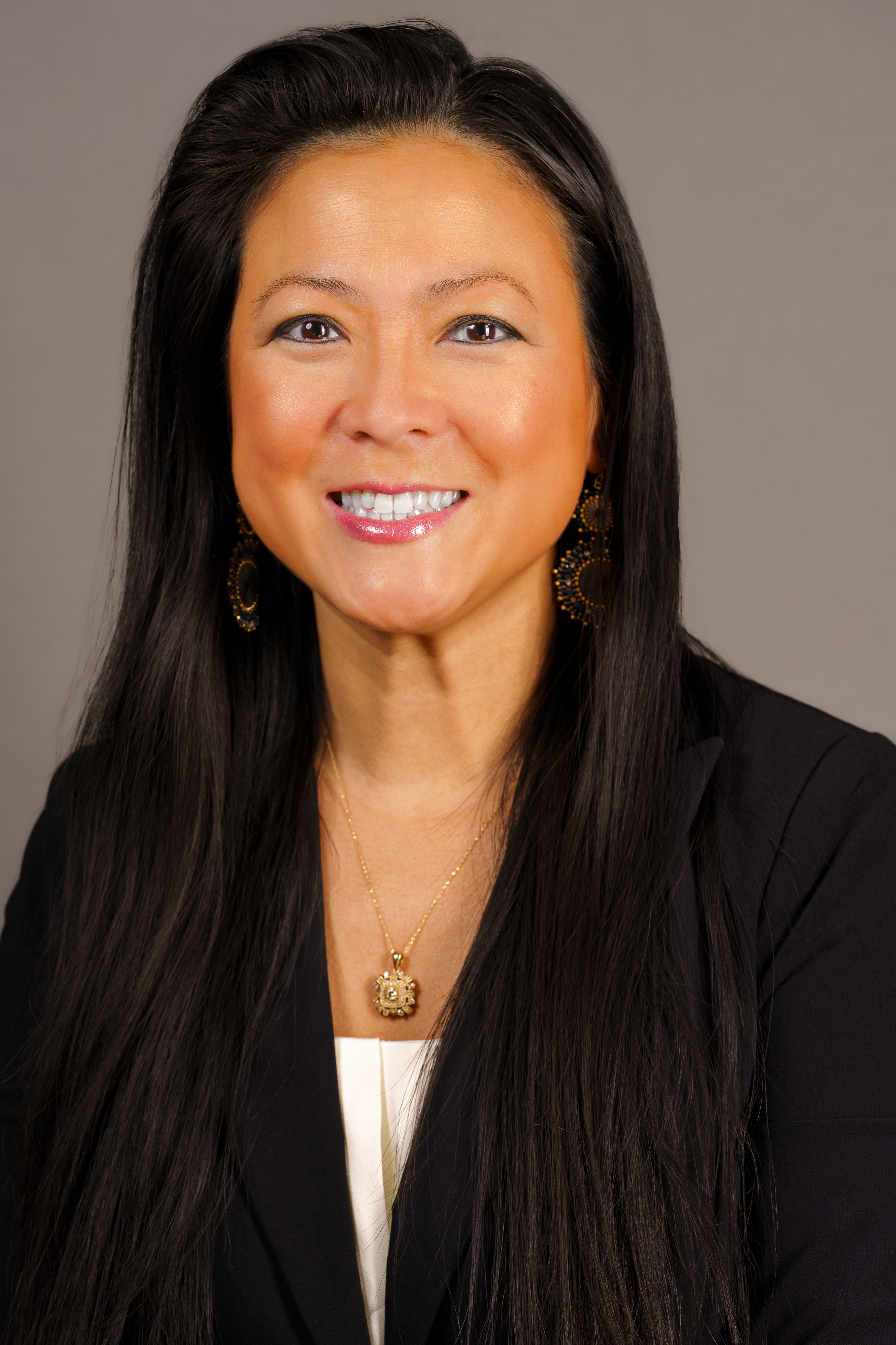 Dr. Angela Tsai Robson
